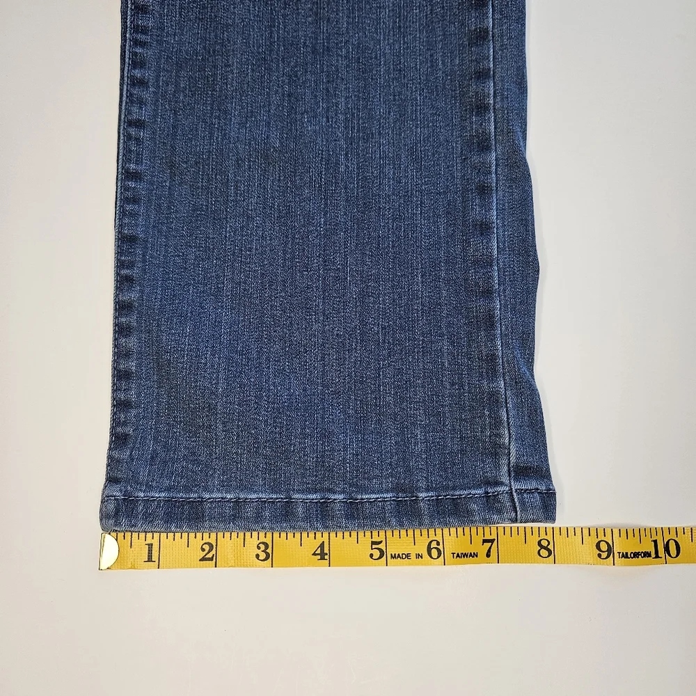 Buffalo David Bitton Alyssa medium wash hi rise straight leg stretch denim jeans